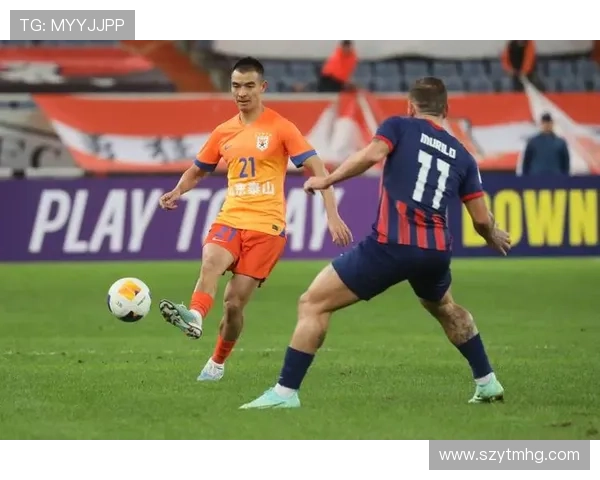 柔佛新山3比1胜十人广岛 阿克切世界波金朱晟染红